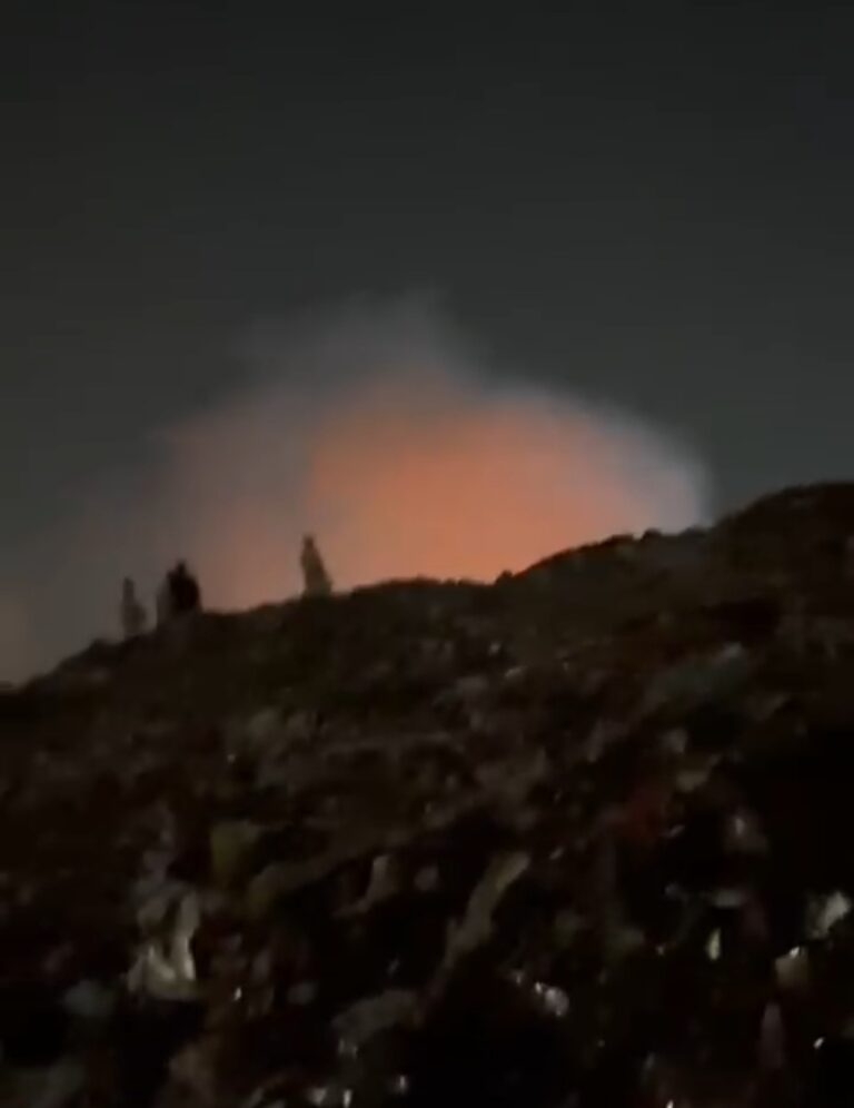 বেলুড় ভাগাড়ে ভয়াবহ আগুন, উৎসবের দিনে আতঙ্ক।