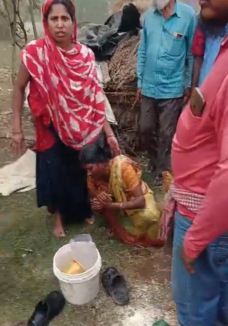 কেশপুরের হাড়িপুকুরে নিয়ন্ত্রণ হারিয়ে নয়নজুলিতে উল্টে গেল পিকআপ ভ্যান,আহত একাধিক শ্রমিক, চাঞ্চল্য।