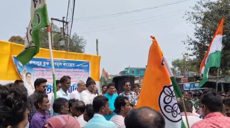 কেশপুরে বিজেপি ছেড়ে তৃণমূল কংগ্রেসে যোগদান , বিধানসভা নির্বাচনের আগে ধাক্কা খেলো বিজেপি।