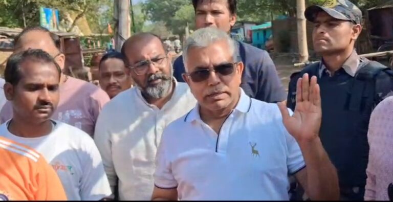 রিটার্নিং অফিসার বদল থেকে আইন-শৃঙ্খলা—একাধিক ইস্যুতে সরব দিলীপ ঘোষ