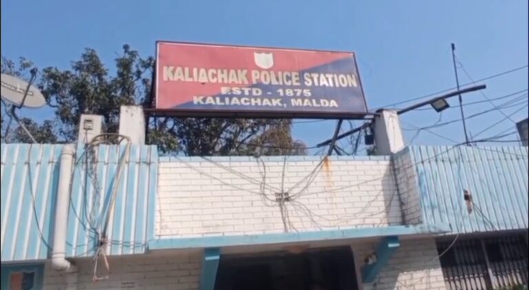 মালদায় দিনের আলোয় শুটআউট, গুলিবিদ্ধ যুবক।