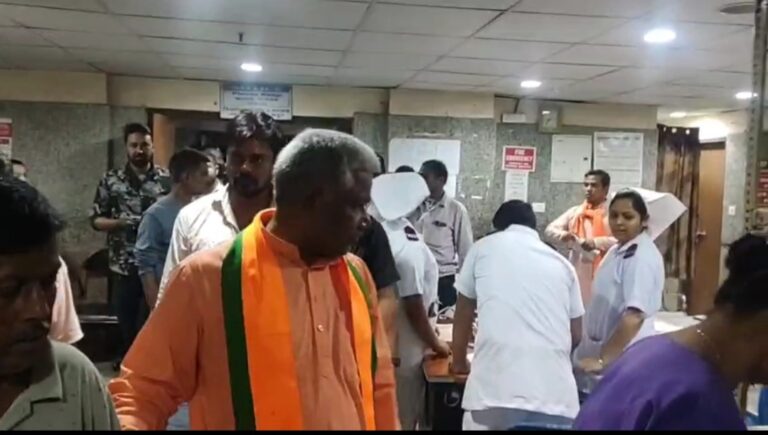 ফালাকাটায় নির্বাচনী প্রচারে হামলার অভিযোগ, আহত একাধিক বিজেপি কর্মী।