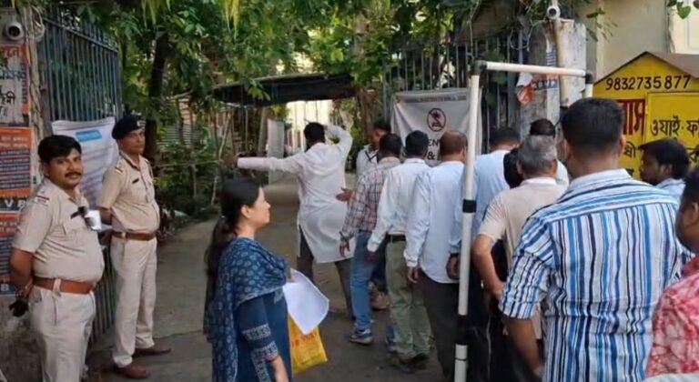 কড়া নিরাপত্তার মধ্যে রাজ্যজুড়ে ভোট গণনা শুরু, পশ্চিম মেদিনীপুরের Medinipur শহরেও তৎপর প্রশাসন।