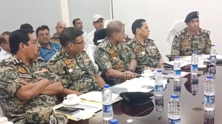 ভারত-বাংলাদেশ সীমান্তে কাঁটাতার নির্মাণে জমি জট মেটানোর উদ্যোগ।