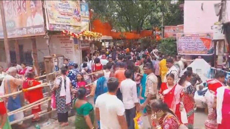 পানিহাটিতে ৫১০তম দণ্ডমহোৎসব, সকাল থেকেই ভক্তদের ঢল।