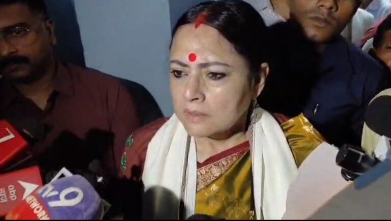 ‘যোগ্যদের না দিয়ে অযোগ্যদের দেওয়া হচ্ছে’, অন্নপূর্ণা ভাণ্ডার নিয়ে তৃণমূলকে নিশানা অগ্নিমিত্রার।