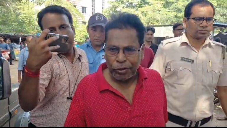 আইসিডিএসের চাকরি পাইয়ে দেওয়ার প্রতিশ্রুতির অভিযোগ, অজিত মাইতিকে ৪ দিনের পুলিশ হেফাজত।