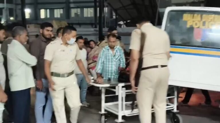 দশমীর দিন রক্তাক্ত মালদার রামকেলি, বিজেপি কর্মী খুনে অভিযোগের তির তৃণমূলের দিকে।