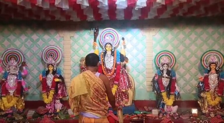 দুর্গাপুজোর পর একাদশীতে মা ভান্ডানীর আরাধনা, ১৩০ বছরের ঐতিহ্য ধরে রেখেছে বাইরাগুড়ি।